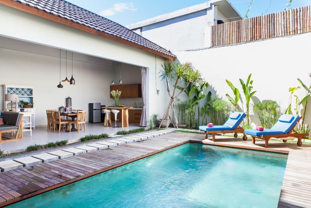 Maxwell Legian Villa Екстер'єр фото